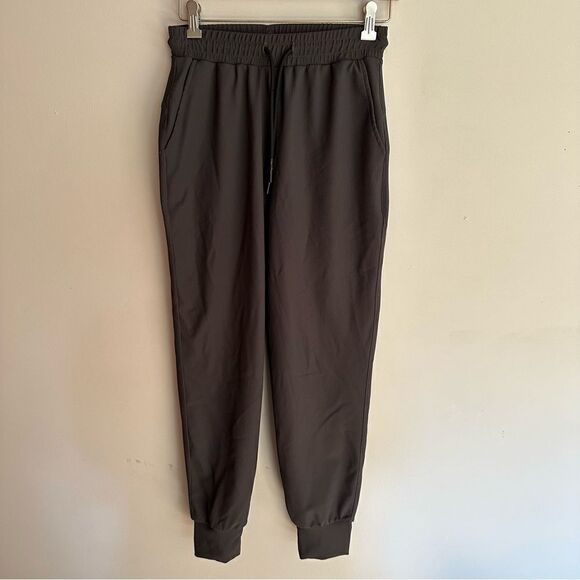 ZYIA slate edge joggers size small - Picture 4 of 11